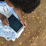 Load image into Gallery viewer, Ardoise magique pour enfants - Protection contre les écrans (EN PROMOTION - Stock très limité)