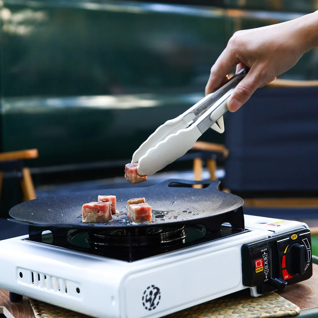 Pince en acier inoxydable résistante à la chaleur : idéale pour griller et cuisiner (EN PROMOTION - Stock très limité)